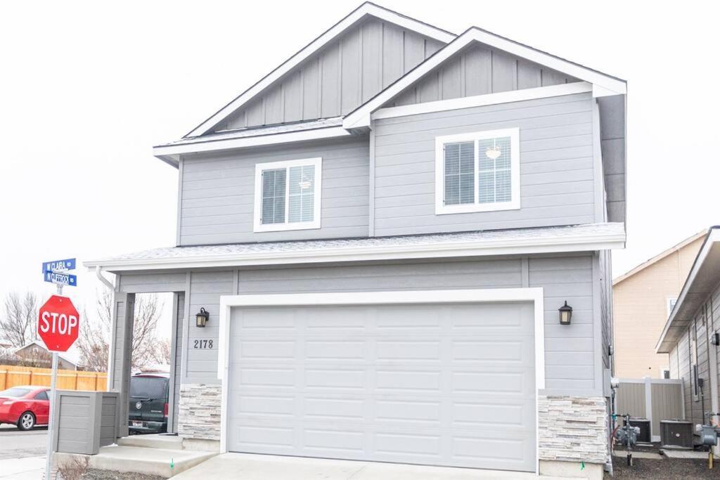 Modern & Luxurious Private 3 Bedroom Home Nampa Exterior foto